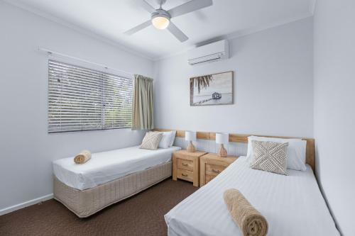 3 bedrooms, 4 beds