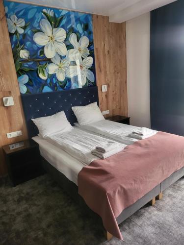 2 twin beds