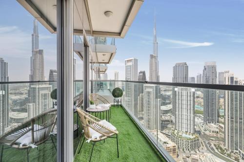 Luxury Stay with Burj Khalifa Views & Infinity Pool, Dubai (foto 3)