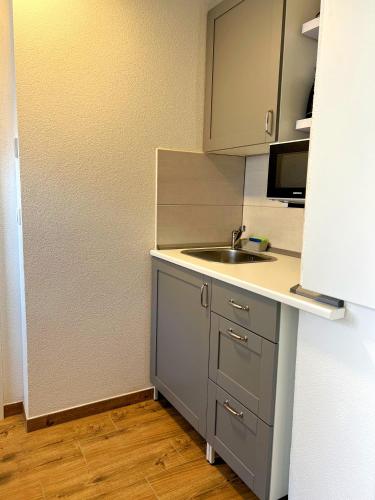 Kitchen, Gemse-Schneiders Wohnen auf dem Bauernhof in Schollbrunn