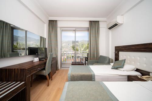 Sunny Hill Alya Hotel - main image