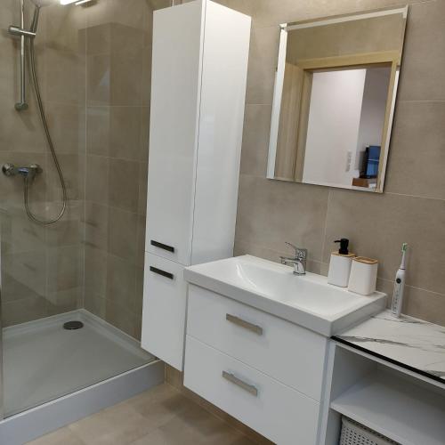 APARTAMENTY BAŁTYCKA 4d
