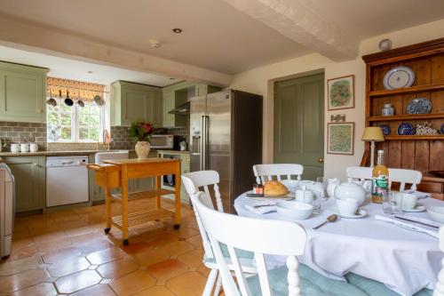 Aintree Cottage in Bruern