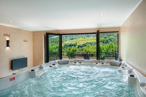 Ümbrus, Country Relax Resort in Lunca Vişagului