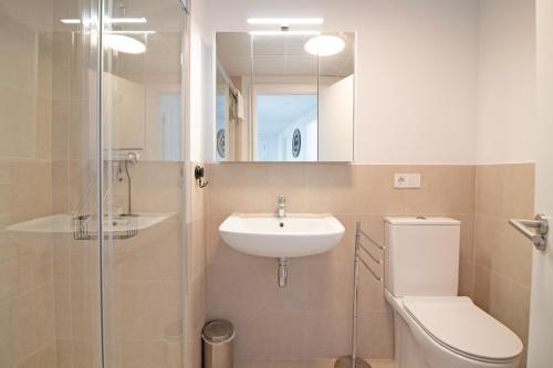 Global Properties, Moderno apartamento con dos terrazas con vistas al mar y a la montaña, Canet de Berenguer (foto 9)