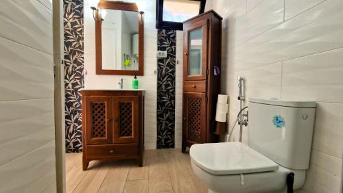 One-Bedroom House image 10