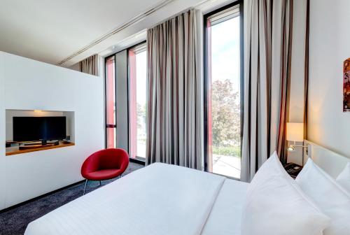 Hilton Garden Inn Stuttgart NeckarPark, Štutgart (fotografie 8)