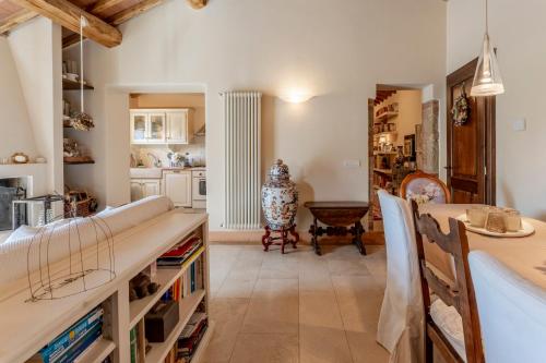 Charming Casanova Apartment In Radicondoli, Pool, Wifi