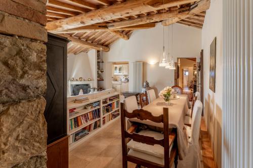 Charming Casanova Apartment In Radicondoli, Pool, Wifi