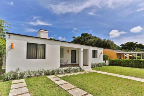 4Bedrooms 2Bathrooms Art District Contemporary Japanese Themed Home in Miami, USA