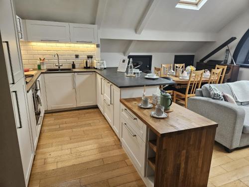 2 Bedroom City Centre Penthouse Loft Apartment, Liverpool (fotografie 8)