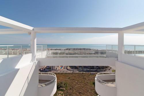 Global Vacacional, Moderno apartamento con gran terraza y vistas al mar, Canet d'en Berenguer (Foto 3)