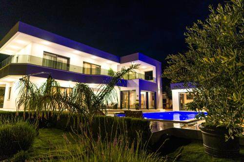 VILLA PAOLA