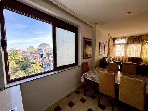 Two-Bedroom Apartment - Oceanfront  image 6