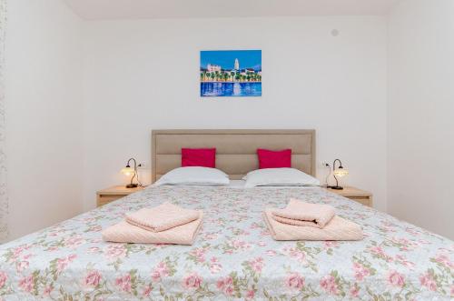 Apartment Ana with private pool Apartment Ana with private pool