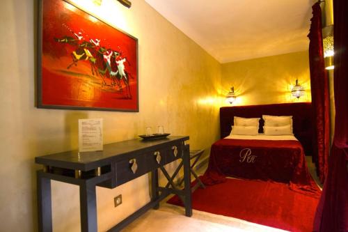 Classic Double Room image 10
