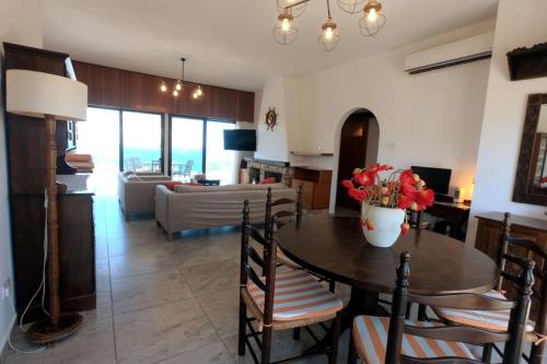 Panoramic Seacave Cottage, Pegeia (fotografie 10)