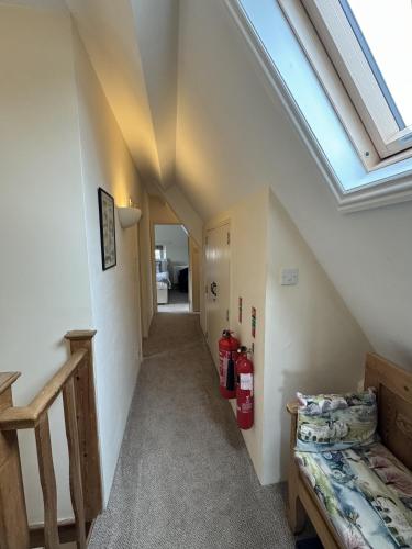 Guiting Guest House - image 12