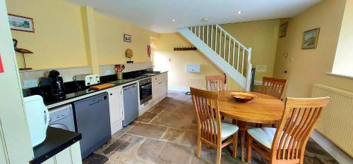 Edensor Cottage Bakewell Peak District