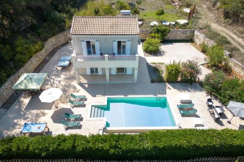 Three-Bedroom Villa image 5