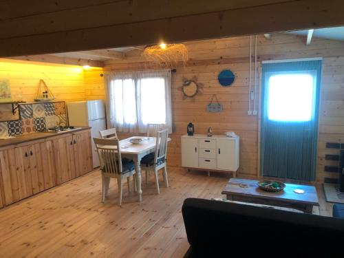 CASALUZ con piscina, playas Conil, El Palmar in คอสตาเดลาลูซ (คาดิซ)