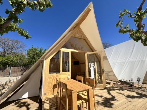 Tamarit Beach Resort Room Type - Glamping Iris