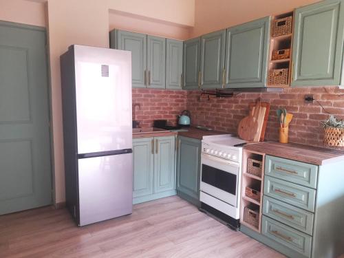 주방, SeaView Backyard in 파랄리아 톨로포노스