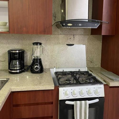 Kitchen, Apartamento Ejecutivo Valencia Excelente Ubicacion in El Vinedo Valencia