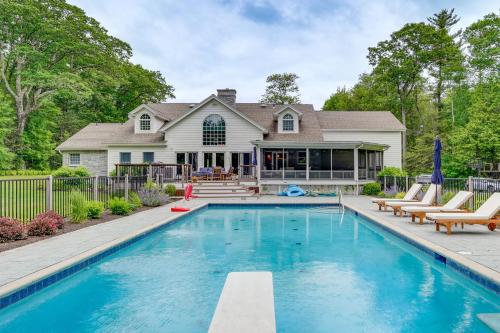 Monterey Home with Hot Tub, Pool and Game Room! in Monterey, USA