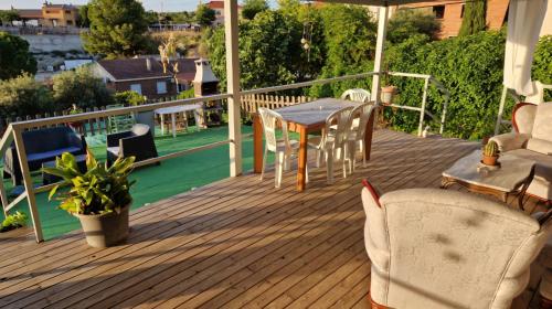 Casita con piscina cerca de Chinchón, Aranjuez y Parque Warner (Casita con piscina cerca de Chinchon, Aranjuez y Parque Warner) in Colmenar de Oreja