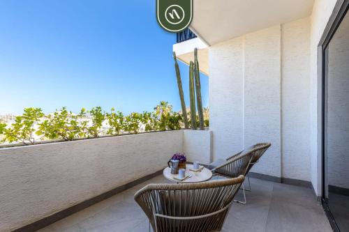 Amazing Studio - Terrace Overlooking the Marina in Cabo San Lucas, Mexico