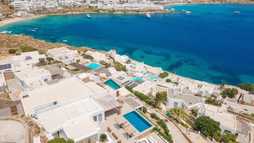 Villa Paoli - Private Pool, Sea View & Jacuzzi