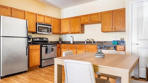 Landing at AP Agave at South Congress - 2 Bedrooms in South Austin in Austin, USA