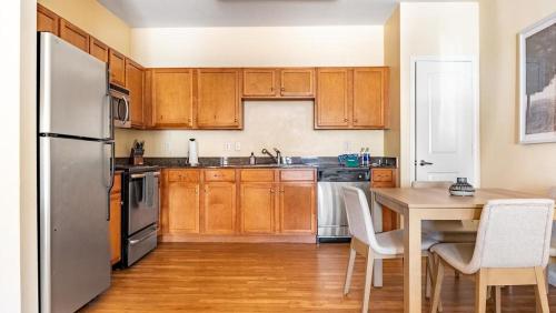Landing at AP Agave at South Congress - 2 Bedrooms in South Austin in Austin, USA