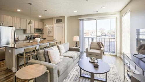 Landing at Baricelli - 1 Bedroom in University Circle in Cleveland, USA