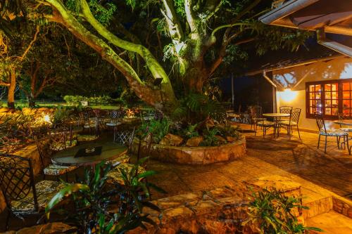 餐廳, Mbuni Granja de Avestruz in 聖伯納迪諾