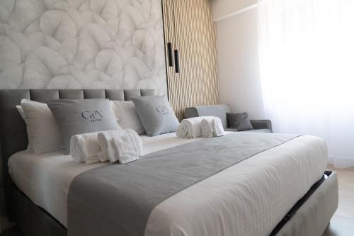 Gpv Suites Room Type - King Room with Balcony