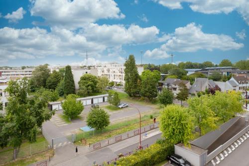 Вид, le confort proche Paris Thiais Sceaux Massy et Orly in Фресне