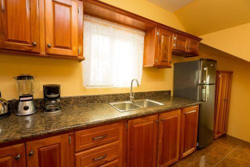 Sapphire Villa 4 - Pitons & Ocean Views in Soufriere