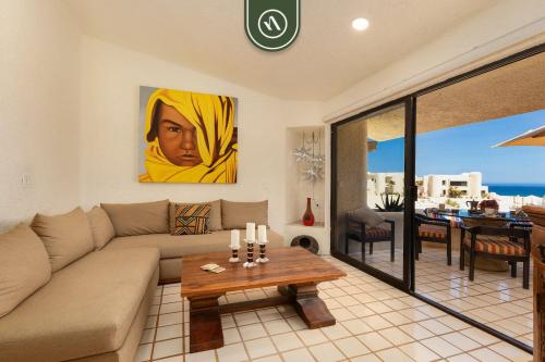 Mexican-Style 3 BR Condo - Oceanfront Pool - Beach in Cabo San Lucas, Mexico