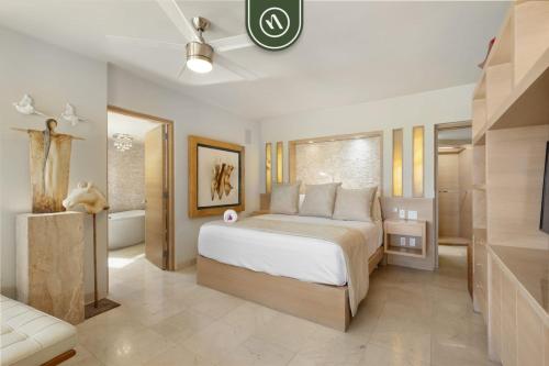 Oceanfront 3 BR Condo Right in Front of the Beach in Cabo San Lucas, Mexico