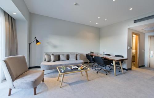 1 sofa bed