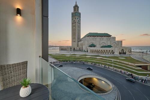 TheCasaEdition - Bel Azur - Sea View & Hassan II Mosqué Residency, Casablanca