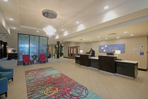 Holiday Inn Express & Suites Charlotte North, an IHG Hotel in Charlotte, USA