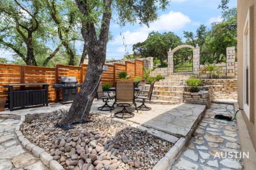 Lakeway Hideaway Cool Spot by The Colorado River in Austin, USA