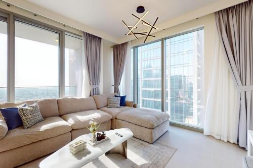 Vacationer Holiday Homes I Exquisite 2 Bedroom I Stunning City Skyline View I Downtown, Dubai (Foto 8)