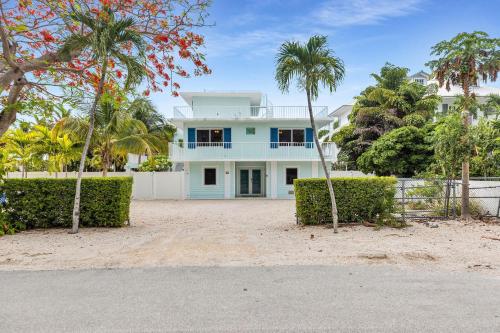 Tuts Cay in Tavernier, USA
