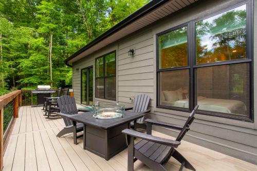 Facilities, Townsend Gem: Retreat with Hot Tub & Fire Pit near Cades Cove