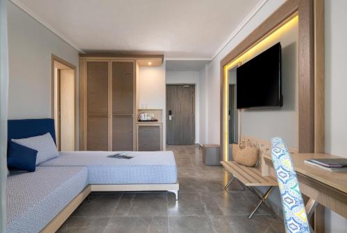 Philoxenia Hotel - image 9