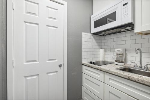 1628 West Oceanfront Oasis - All Units in Newport Beach, USA
